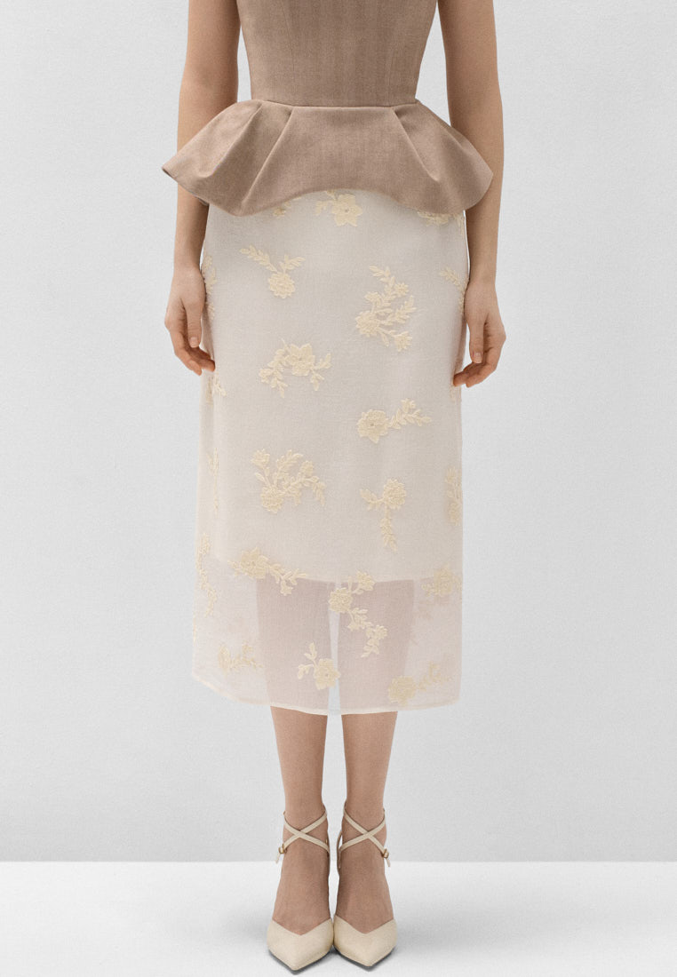 Юбка из органзы с вышивкой