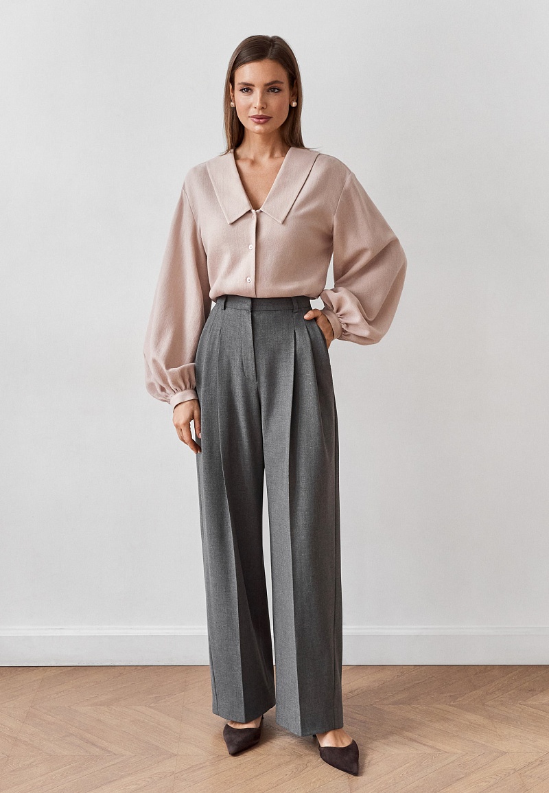 Блуза из мягкой шерсти с объёмными рукавами